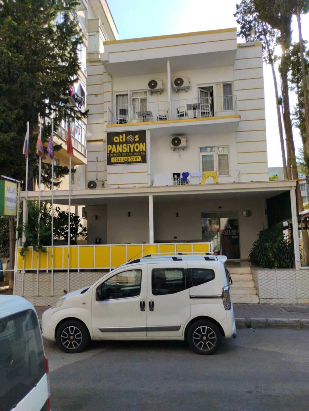 Atlas Pansiyon Hostel Antalya Bagian luar foto