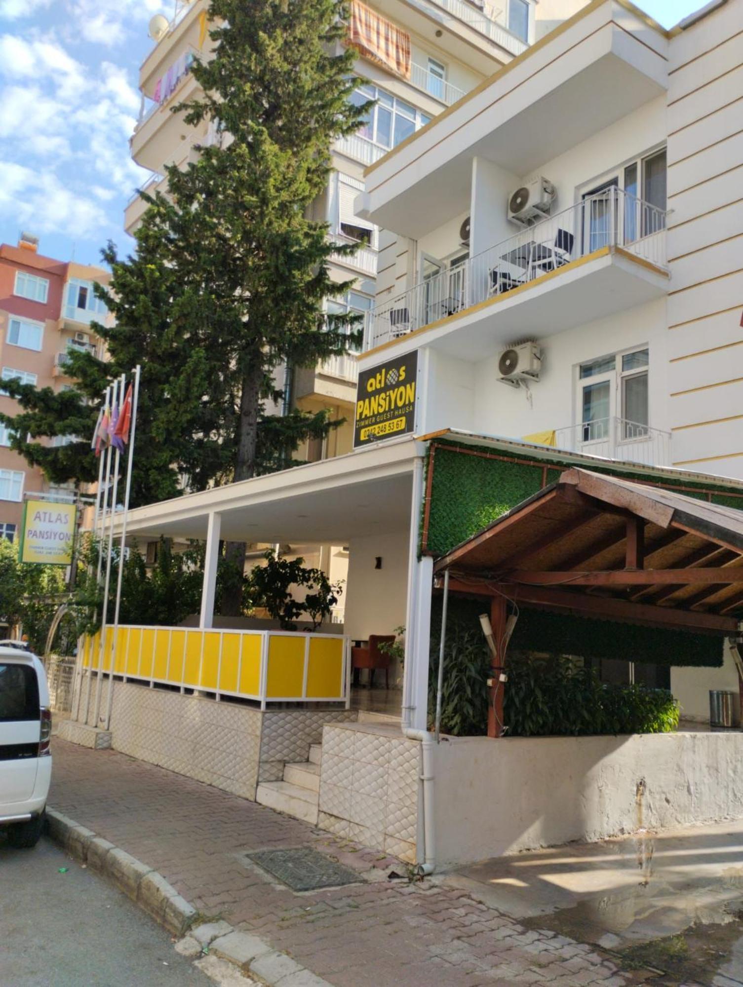 Atlas Pansiyon Hostel Antalya Bagian luar foto